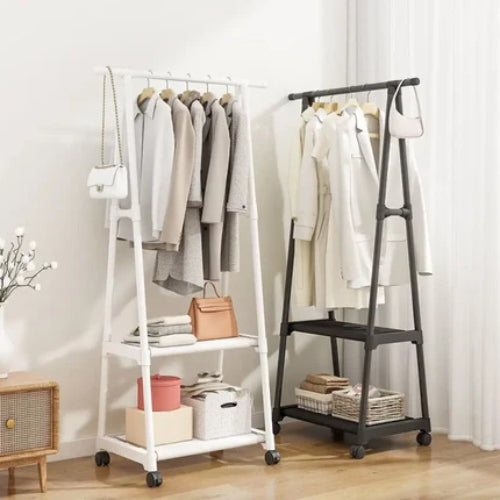 portant-vetement-solide-noir-et-blanc-ideal-pour-petit-espace