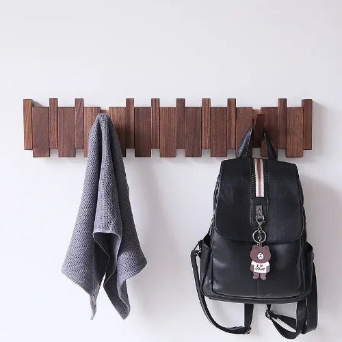 Porte-manteau mural en bois massif