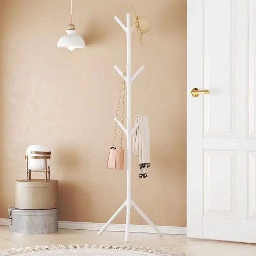 Porte-manteau sur pied en plastique