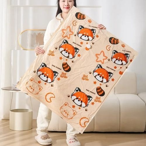 housse-de-rangement-sous-vide-avec-des-motifs-de-panda-en-orange