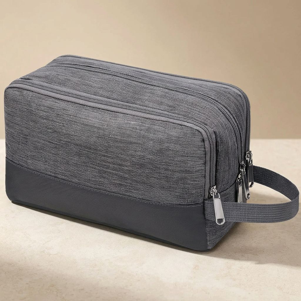 trousse-compacte-grise-sans-marque-sur-fond-premium-avec-ombre-douce